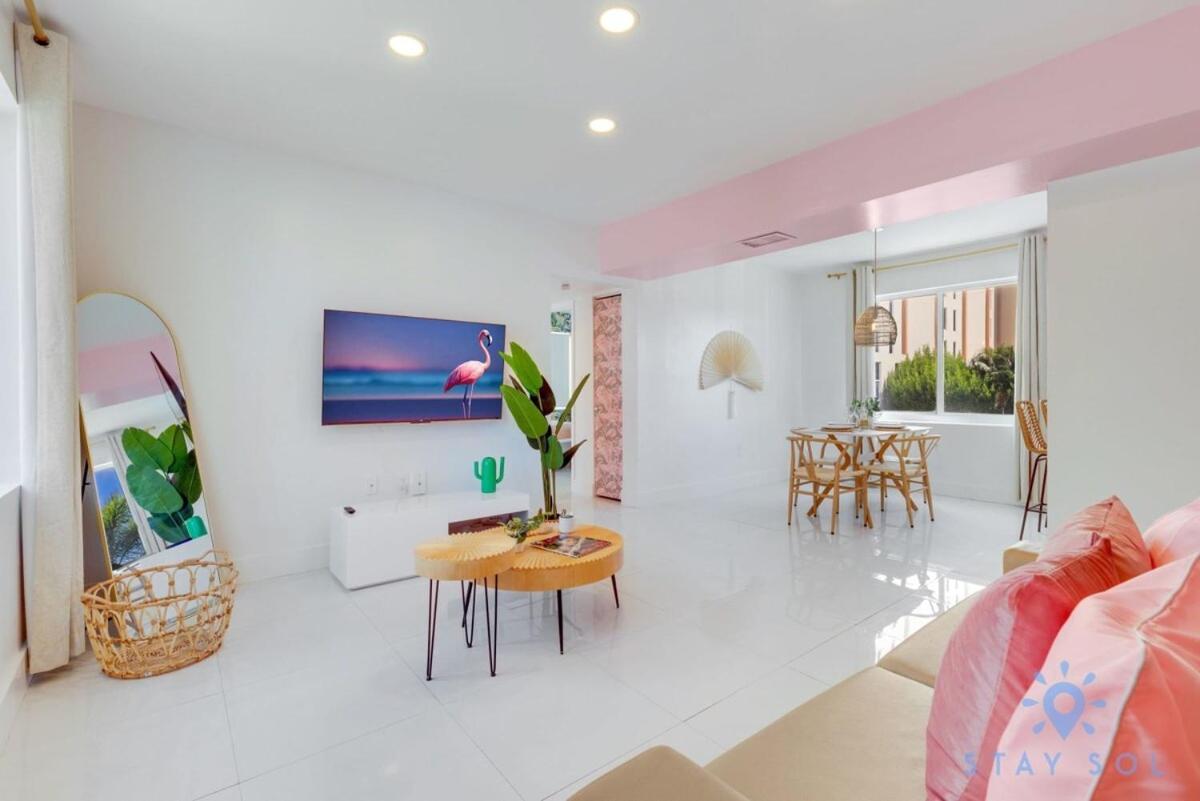 Free Parking, Bay View, Pool, Step To Beach 할리우드 외부 사진