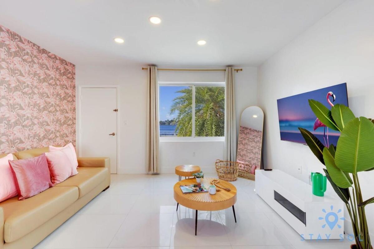 Free Parking, Bay View, Pool, Step To Beach 할리우드 외부 사진