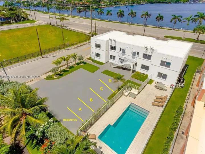Free Parking, Bay View, Pool, Step To Beach 할리우드 외부 사진