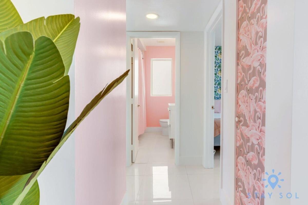 Free Parking, Bay View, Pool, Step To Beach 할리우드 외부 사진