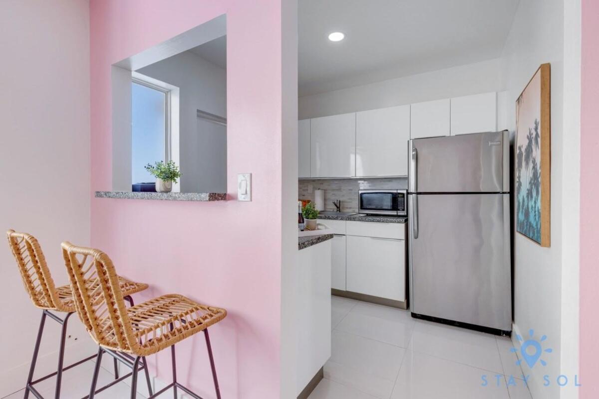 Free Parking, Bay View, Pool, Step To Beach 할리우드 외부 사진